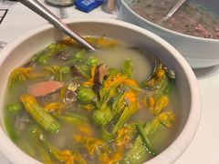 -客家大院·非遗赣南客家菜(郁孤台店)