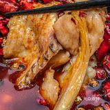 我终于找到一家好吃的酸菜鱼了！酸酸辣辣泡米线绝了阿！