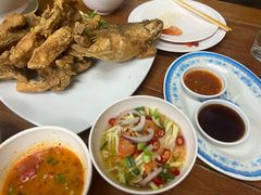 炸鲈鱼-Larp Silom 3