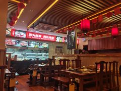 -沸炉重庆老火锅(军事博物馆店)