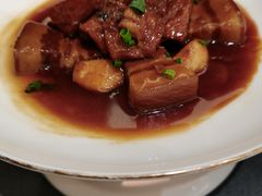 河豚鱼干焖黑猪肉-沈灶河豚宴·河豚融合餐厅(汉中路店)