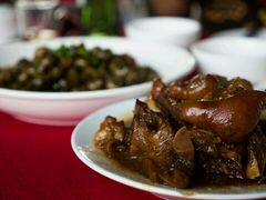 -侬佳蒸菜馆(听潮店)
