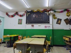 大堂-做了不起的80后