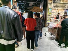 -胖东来生活广场(健康路店)