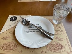 -Mark&Mars Restaurant