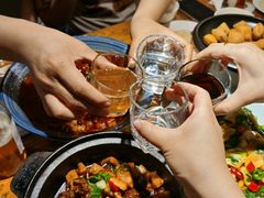 -苹果树下艺术餐厅(宋庄店)