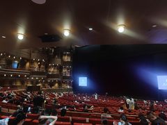 -交通银行前滩31演艺中心