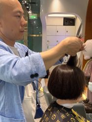 -卡尔诗·科技美肤连锁