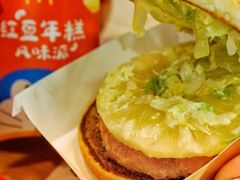 -麦当劳(呼市新华东街店)