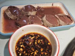 -鱼窝棚柴火铁锅炖(富山屯店)