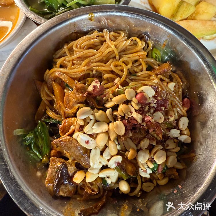 🔥超上头！这家炒螺蛳粉让我嗦到停不下来！💯 