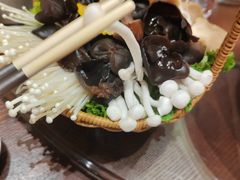 -东海怡品海鲜豆捞(舟宿夜江店)