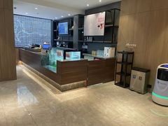 -汉庭优佳(上海娄山关路地铁站店)
