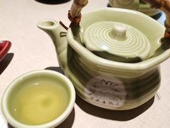 陶壶松茸海鲜汤-味见·荣家(亚泰大街店)