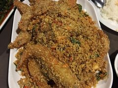 -东海岸人工湖美食村