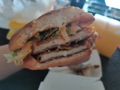 川辣双鸡汉堡-麦当劳(沙河店)