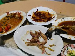 -三姐妹·海鲜大排档