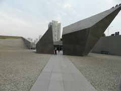 -侵华日军南京大屠杀遇难同胞纪念馆-停车场