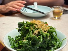 香酥虾皮丝瓜尖-小吊梨汤·北京菜·烤鸭(鸟巢店)