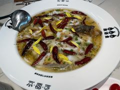 老坛麻辣酸菜鲈鱼-渔语鱼酸菜鱼新川菜(来福士店)