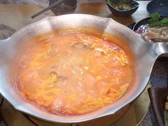 -湊湊火锅·茶憩(南京东路悦荟店)