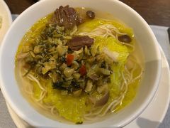 -通安客栈中餐厅·何家小馆
