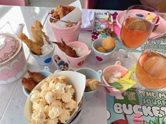 -水桶王国主题餐厅·聚会·生日派对·亲子活动·家庭套餐(亚龙湾希尔顿店)