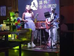 -喜鹊音乐酒馆(西街店)