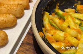 Salted Egg Yolk Stir-fried Little Cucumber