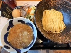 -怡己·三ツ矢堂日式料理(海伦店)