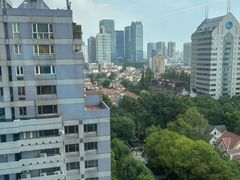 -常熟路(地铁站)