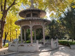 -玲珑塔公园