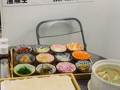 顺德珍品鲩鱼生-渔顺生·顺德鱼生·粥底火锅·桑拿鸡(渔人码头店)