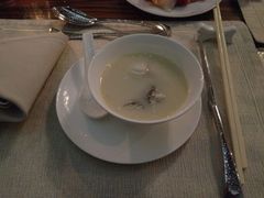 鱼汤-广州花园酒店-凌璇阁360度高空海鲜自助餐CAROUSEL