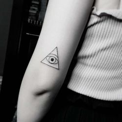 -明星刺青·洗纹身