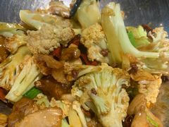 -有红鸡毛店·川菜(建设路店)