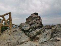 -鬼笑石后山停车场