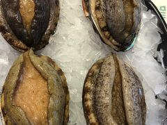 六头鲍鱼-捞围鲜·港式打边炉(海阳路店)