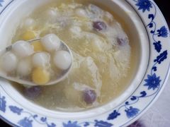 爆款榴莲圆子-宁波状元楼酒店(和义路店)