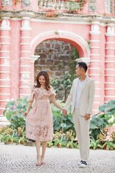 -现代经典婚纱摄影