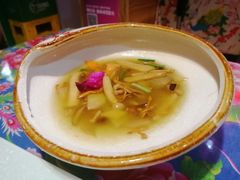 -蘑菇私房菜小馆(杨家坪西城天街店)
