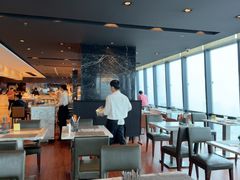 -上海龙之梦万丽酒店