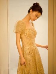 -衣贝姿婚纱礼服馆