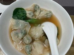 -麦新格精品酒店(上海国际旅游度假区川沙地铁站店)
