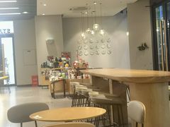 -星巴克臻选(郑州中原万达店)