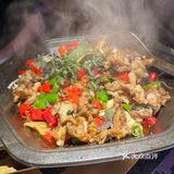 和男友来中山路逛街，很久没吃这家蛙了就来了