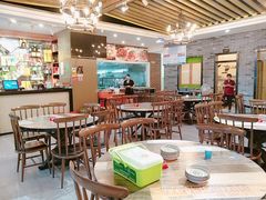 大堂-一品湘(广州岑村商贸市场店)