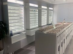 -目艮眼镜SHOWROOM(品牌集合店)