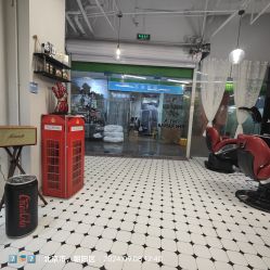 -老男孩男士理容馆·理发·烫染·修面