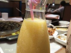 鲜榨芒果汁-韩宫宴烤肉·料理(苏州中心店)